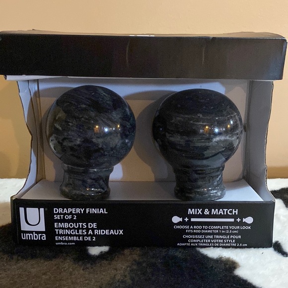 Umbra Dark Swirl Curtain Finials - Picture 1 of 1